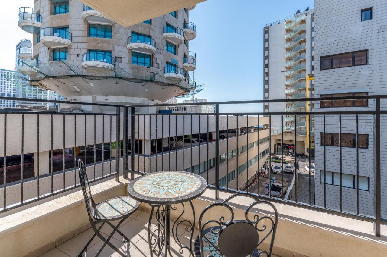 Bograshov Area - Cosy Apart' Hotel Close To The Beach Тель-Авів Екстер'єр фото