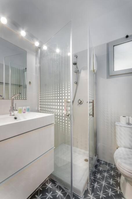 Bograshov Area - Cosy Apart' Hotel Close To The Beach Тель-Авів Екстер'єр фото