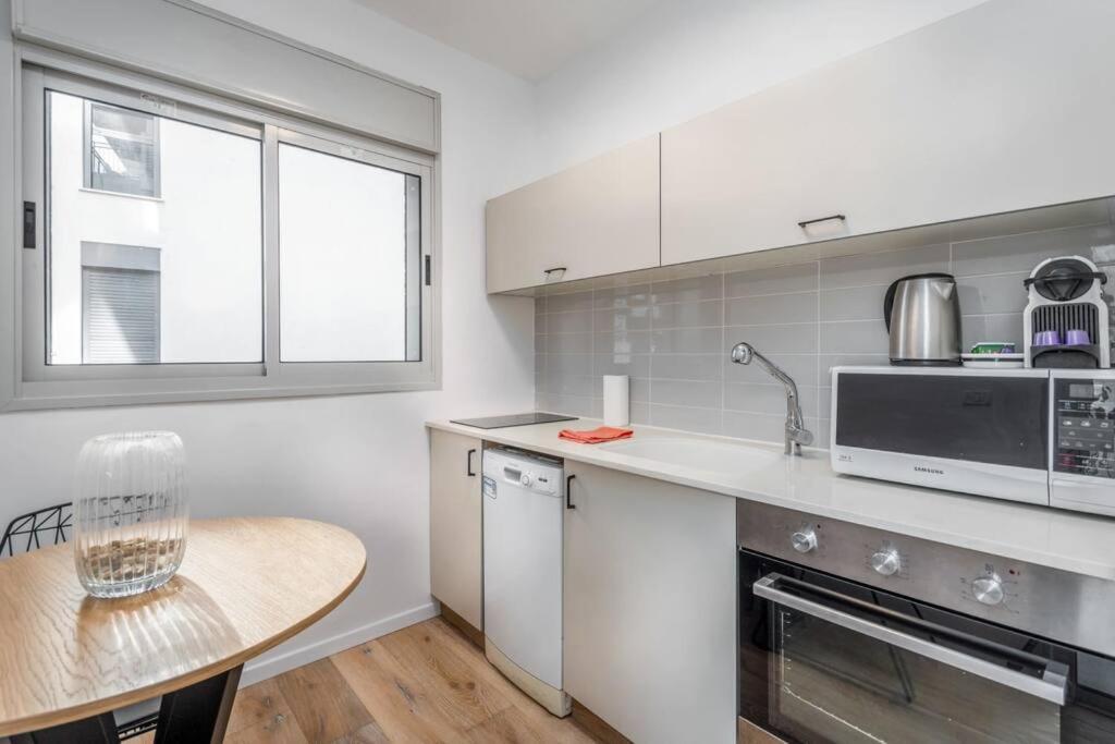Bograshov Area - Cosy Apart' Hotel Close To The Beach Тель-Авів Екстер'єр фото